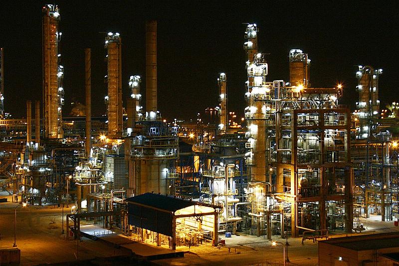 تقدیرهای فولادی و مخازن فلزی ایران